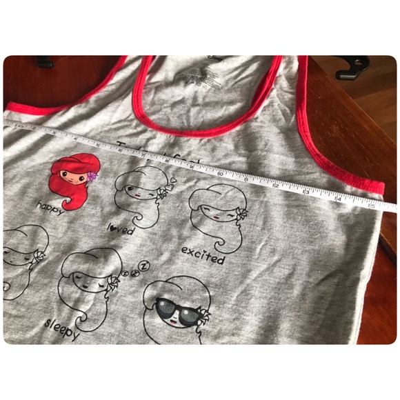 ▪️DISNEY ARIEL How I Feel Fitted Tank - Picture 4 of 5